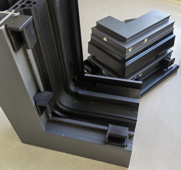初秋微凉，你家窗户"保暖"了吗？
